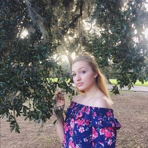 Meet your Posher, Savannah